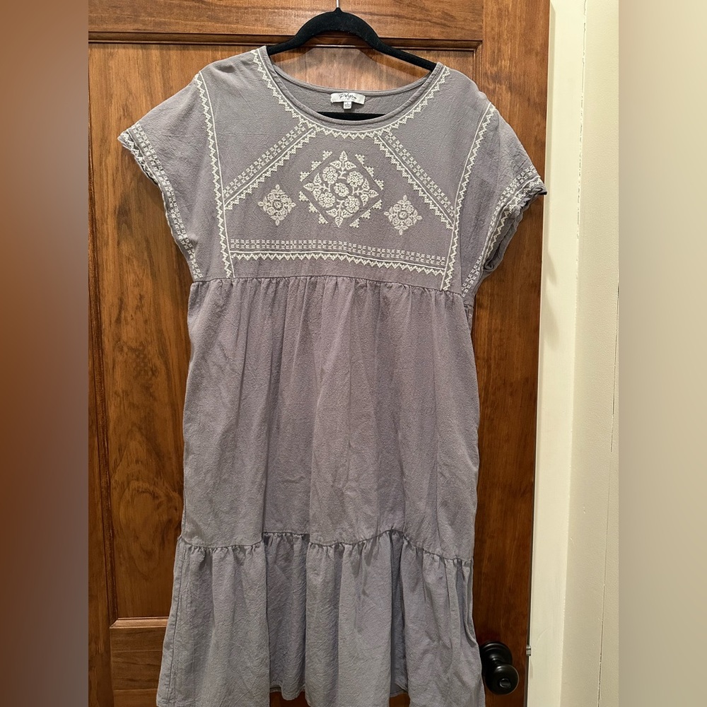 Polagram Gray Embroidered Midi Dress